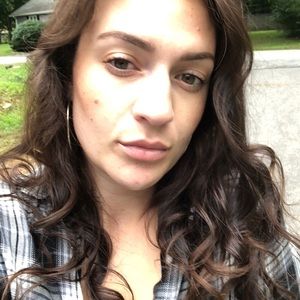 Meet your Posher, Dana